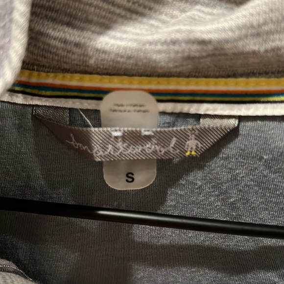 Smartwool women’s jacket. Hooded. Lightweight. Size Small. - Picture 2 of 10